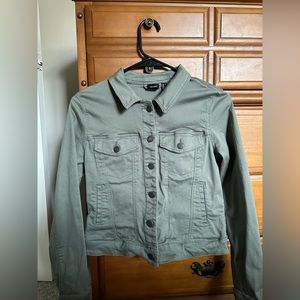 Olive cropped jacket